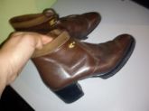153 - bota couro puro cano curto tipo coturno 34